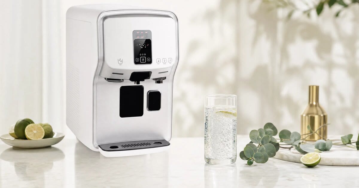 Cover: Gefiltertes Wasser als Wellness-Ritual